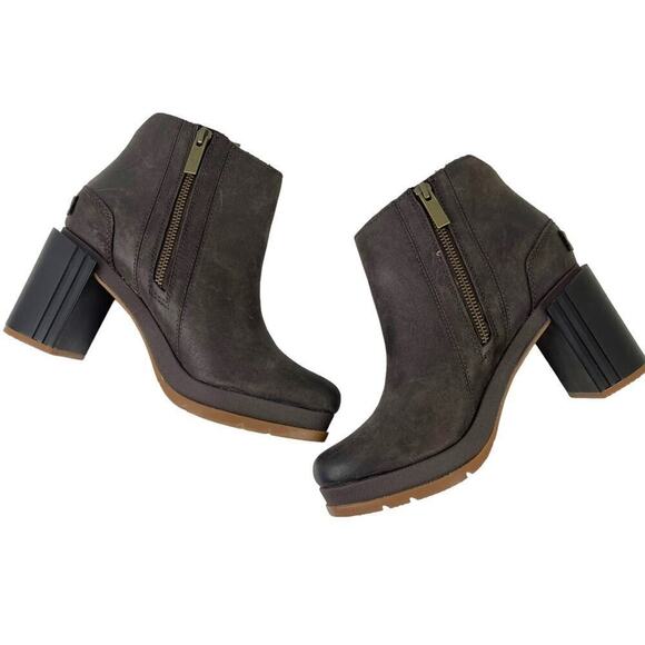 Sorel Blake Distressed Ankle Waterproof Leather Boots in Blackened Brown Size 7 - Picture 10 of 16